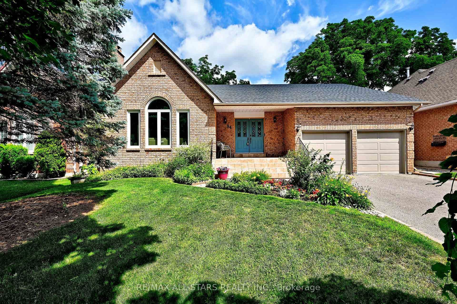 34 Captain Armstrong Lane