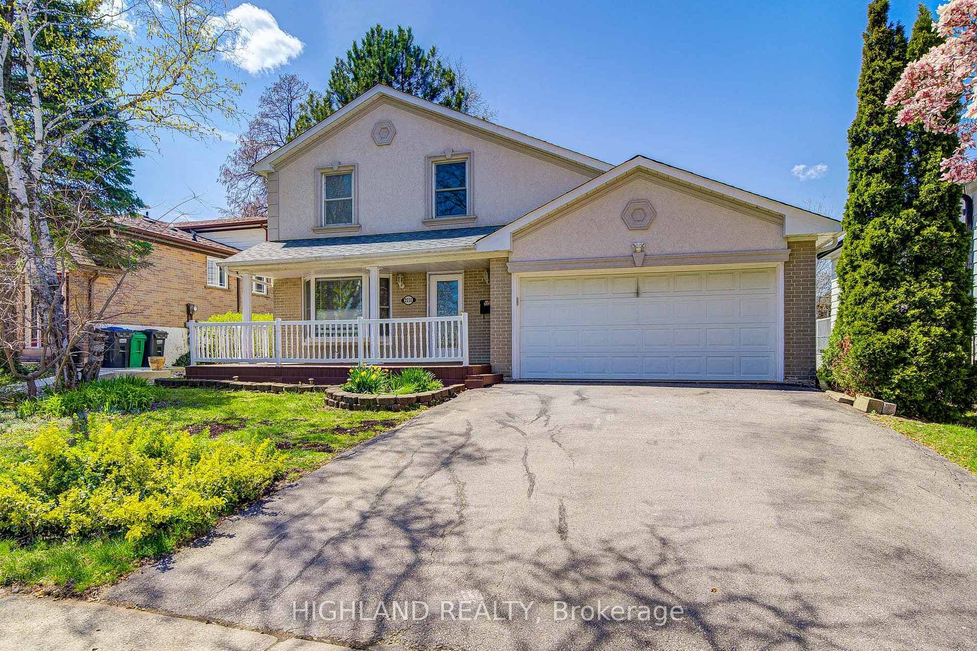 2231 Buttonbush Crescent