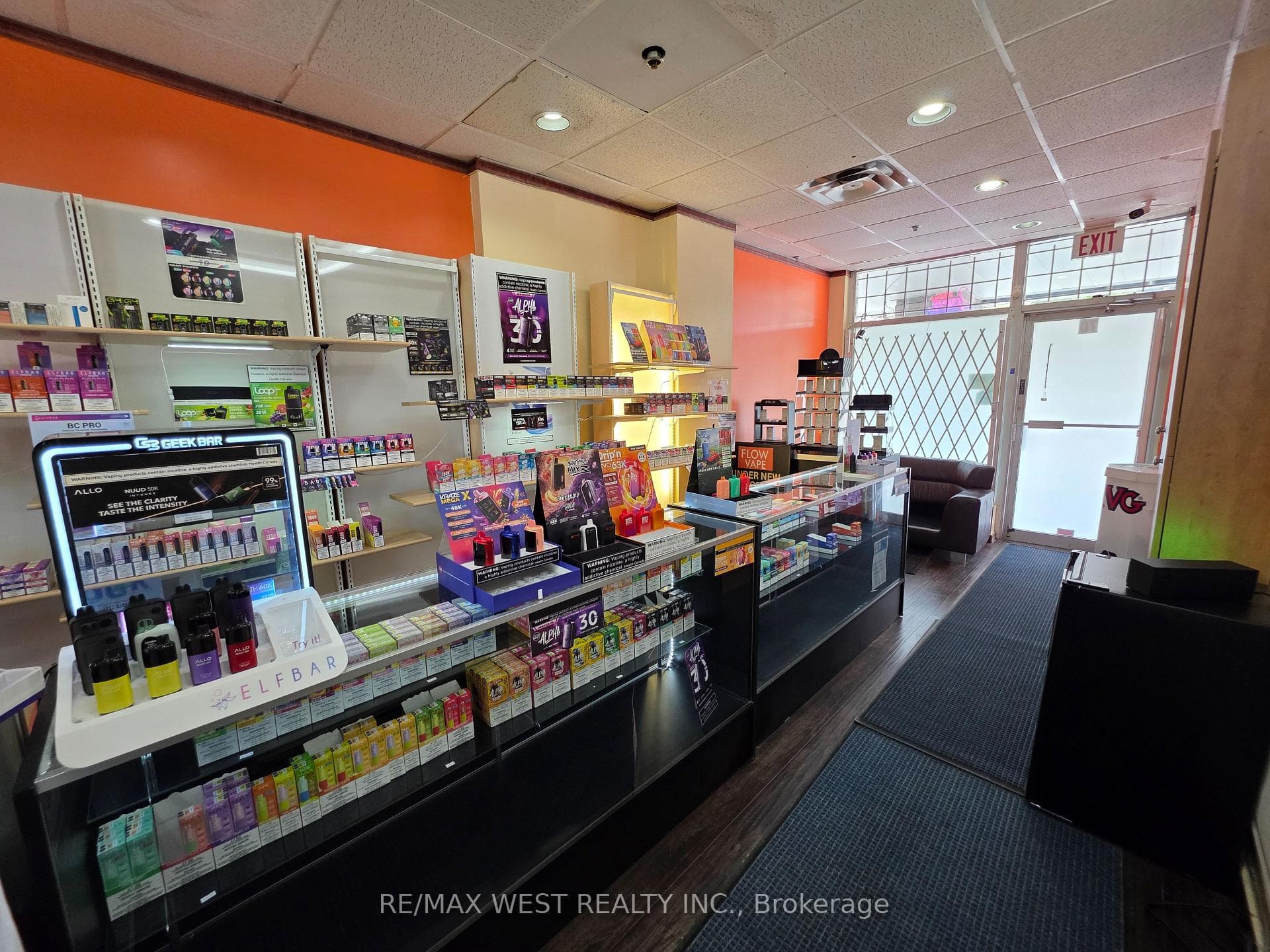 7398 Yonge Street Unit 7d