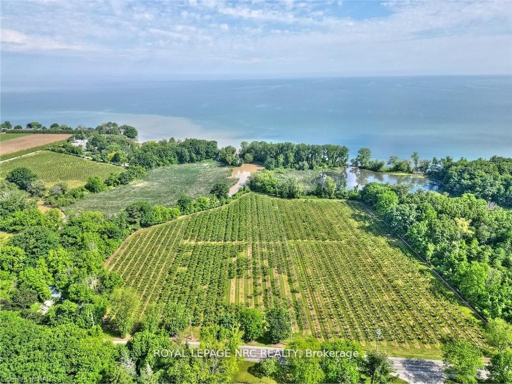 1378 Lakeshore Road