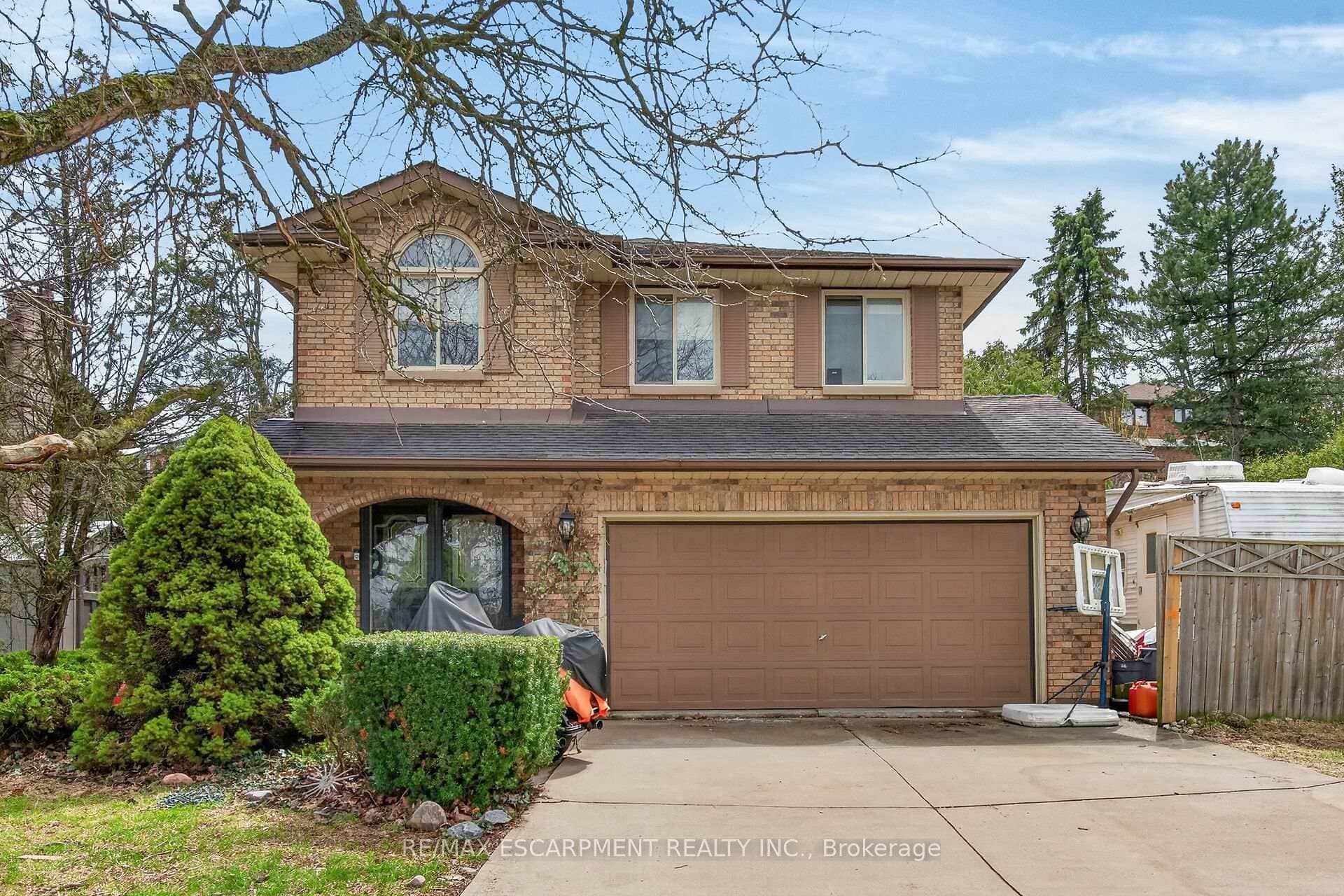 249 Lloyminn Avenue