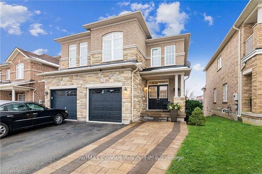 23 Worthview Drive