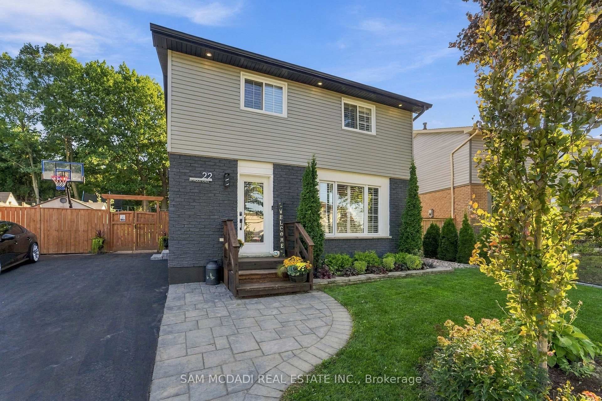 22 Bywood Crescent