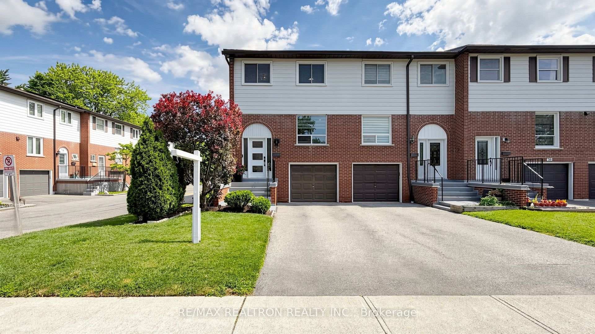 2445 Homelands Drive Unit 18