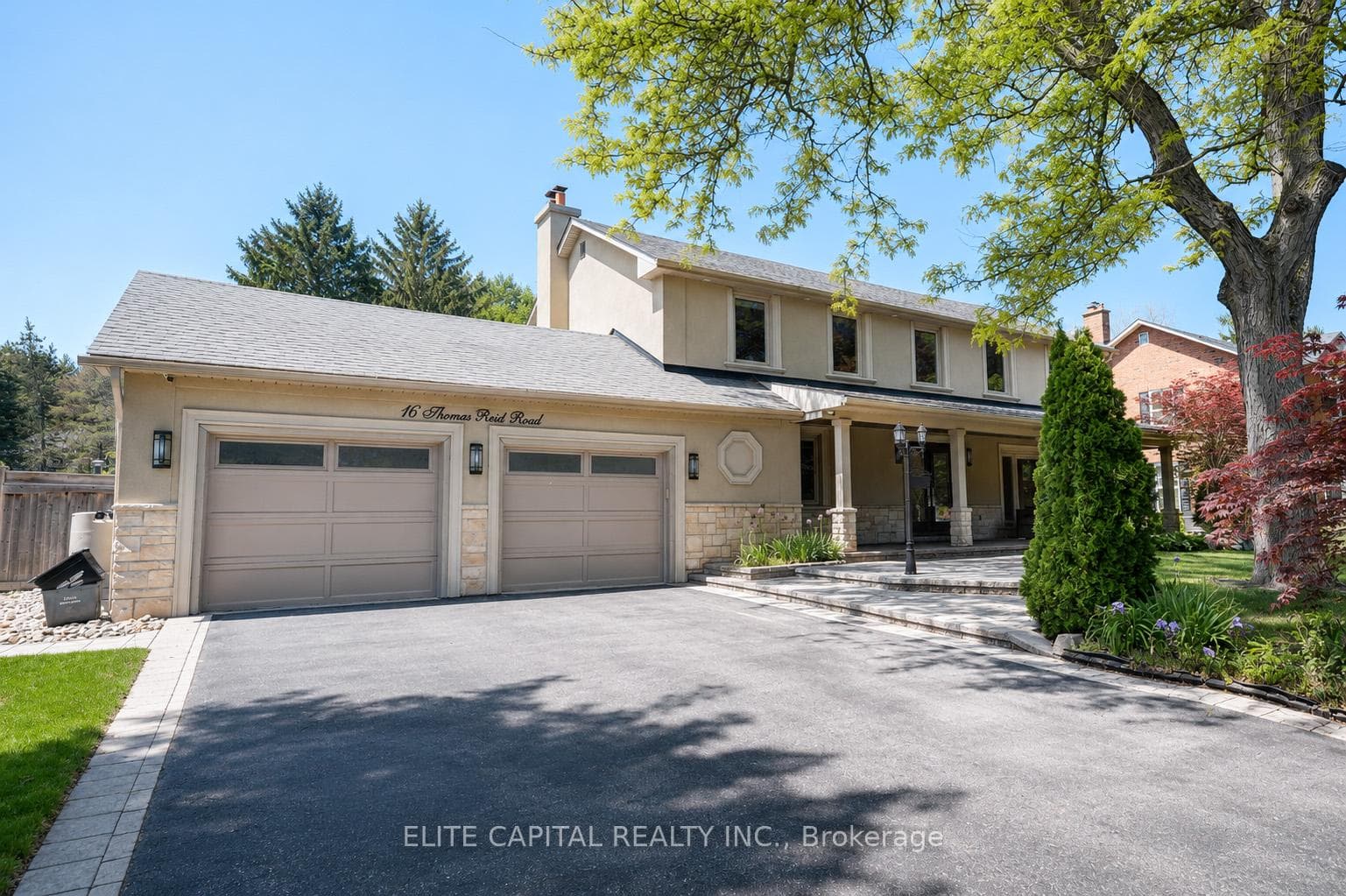 16 Thomas Reid Road