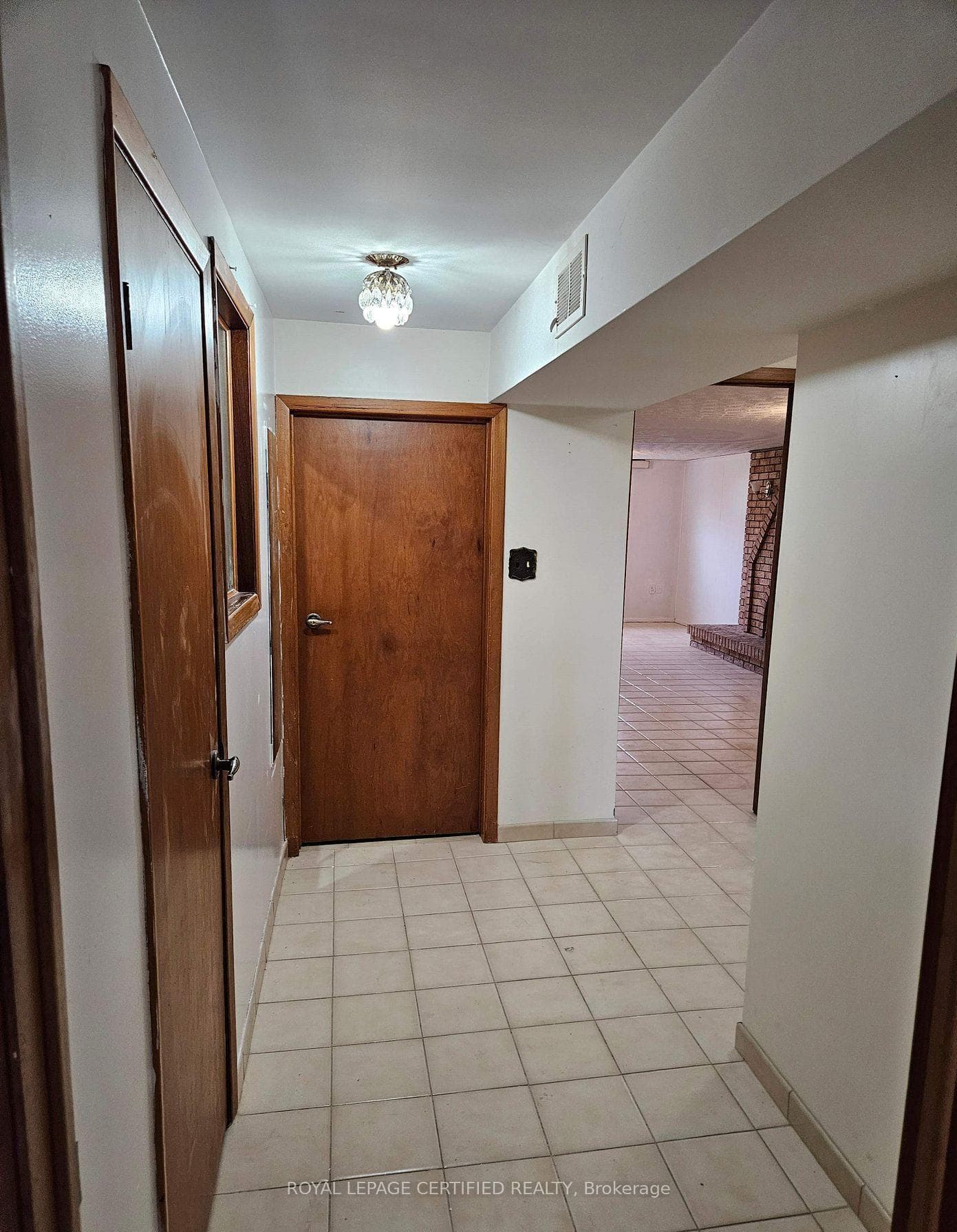 115 Deerhurst Road Unit Bsmt