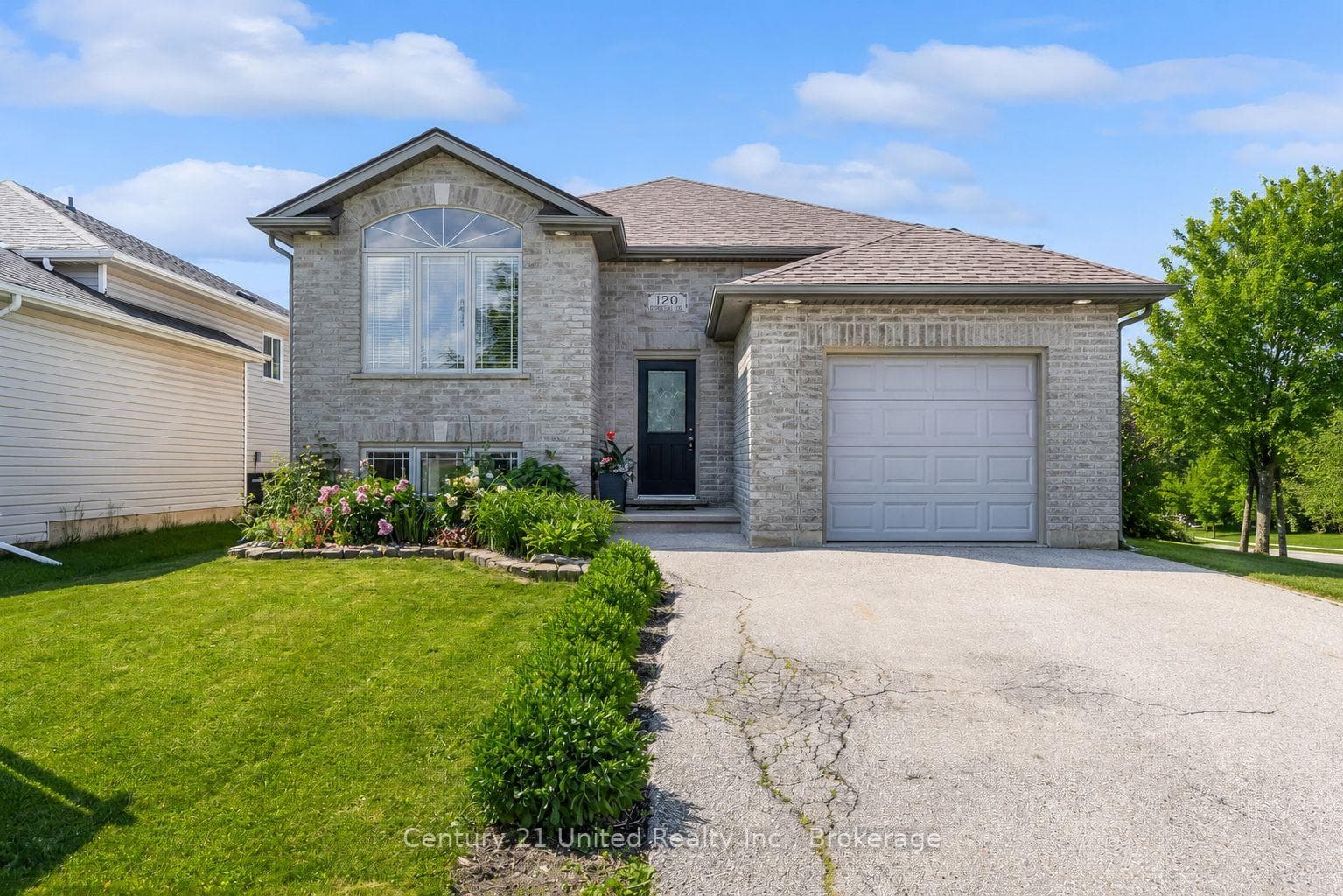 120 Donegal Drive