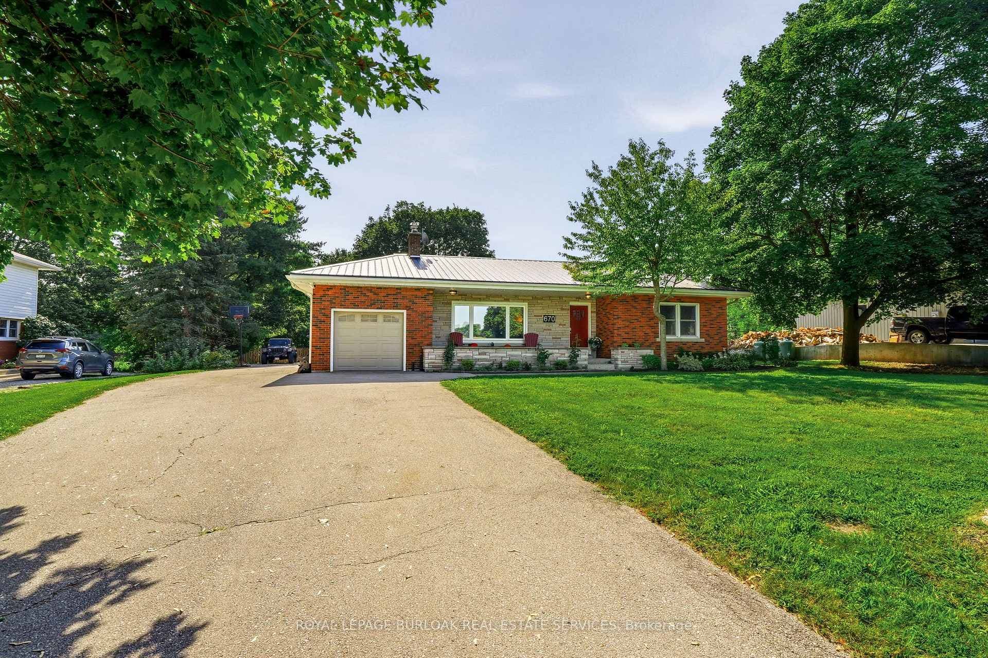 670 Thompson Road