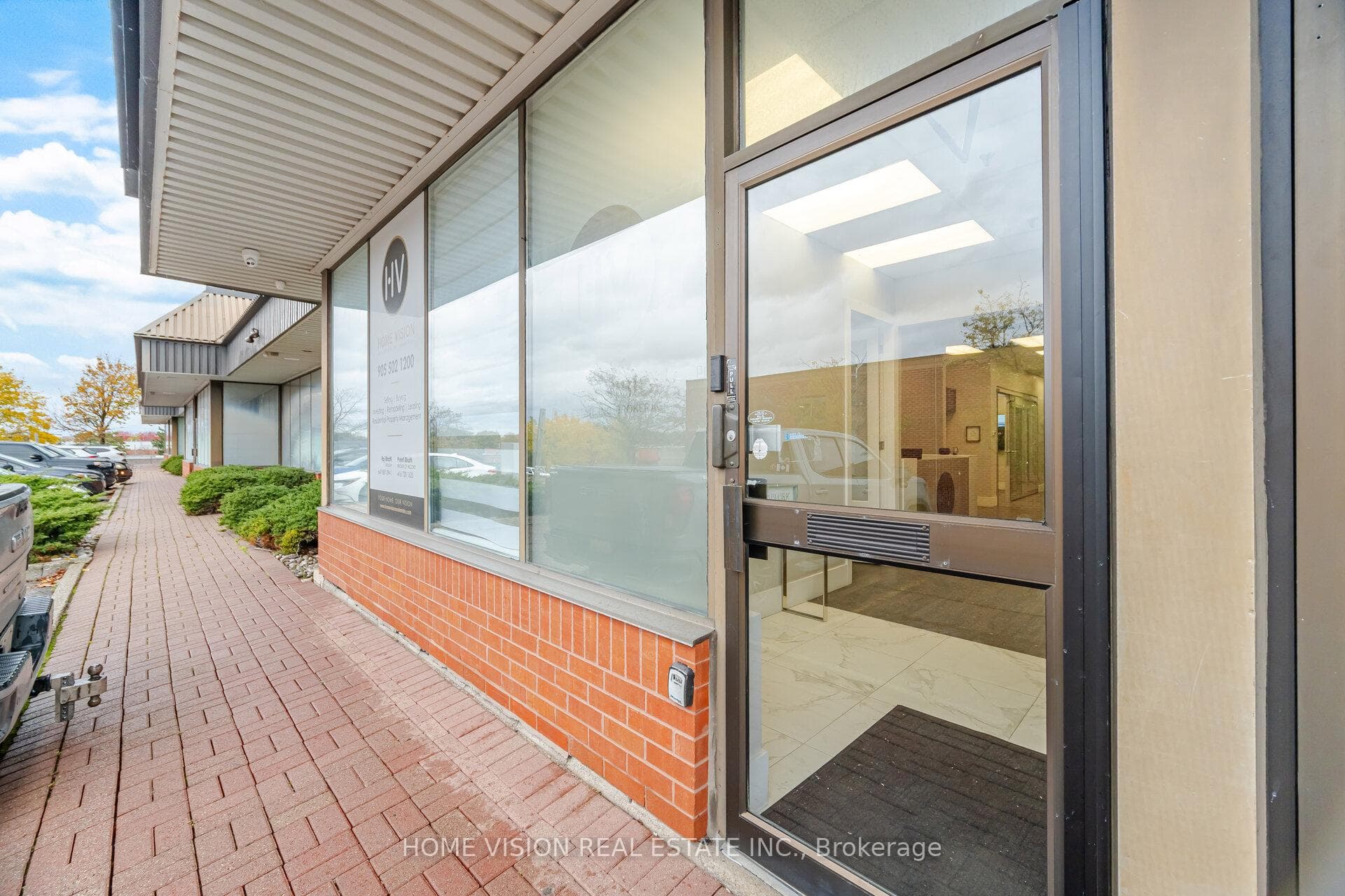 315 Traders Boulevard Unit 11