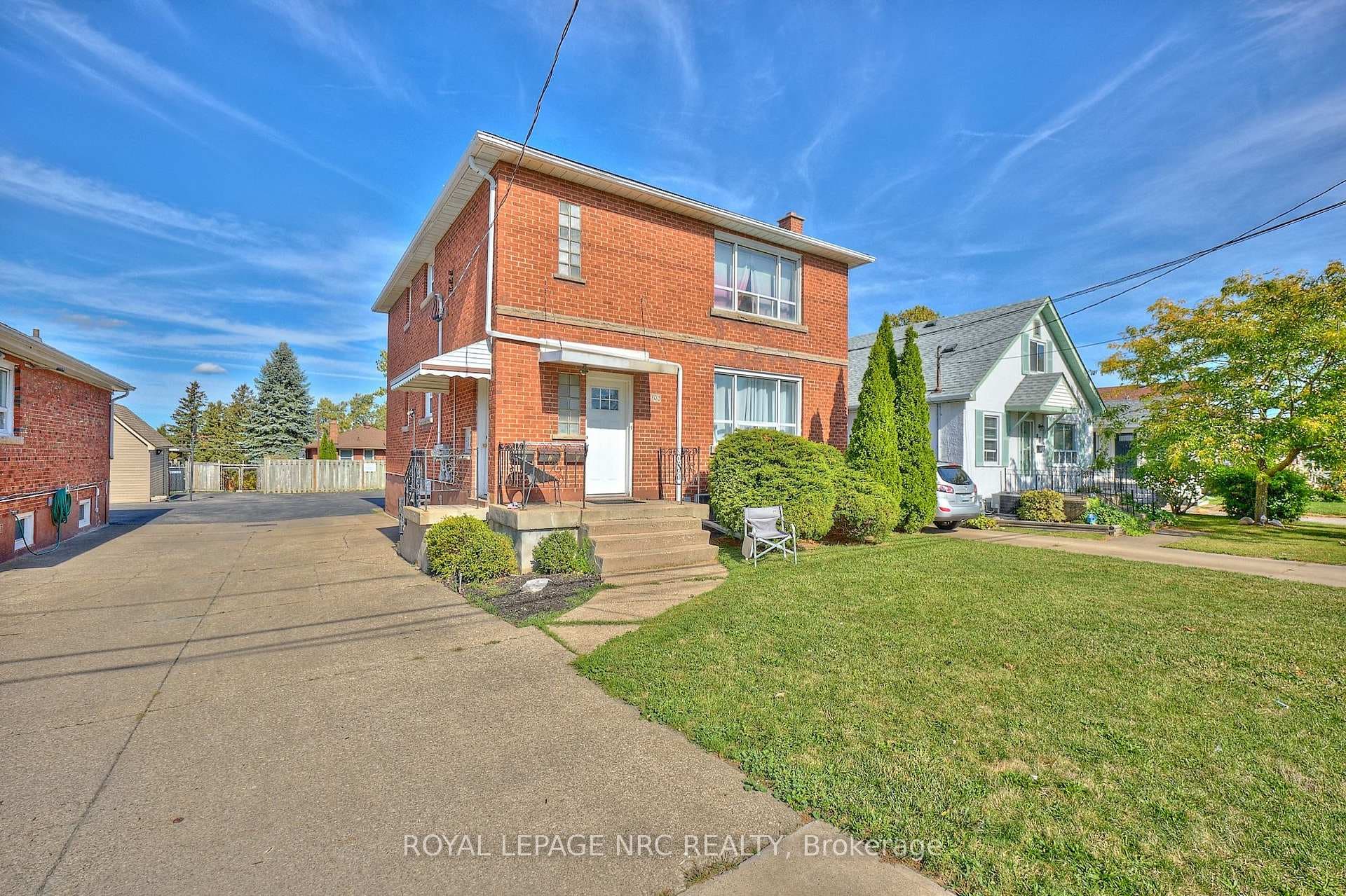 100 TOWNLINE W Road