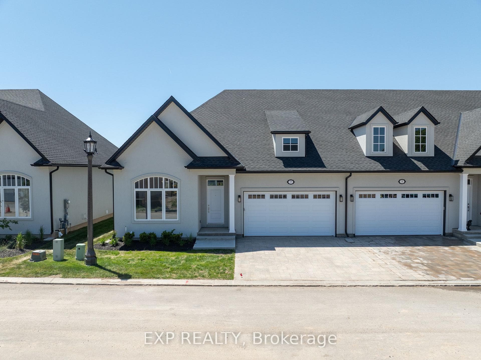 10 Butternut Crescent