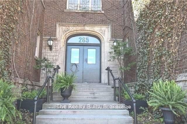 285 King Street Unit 3