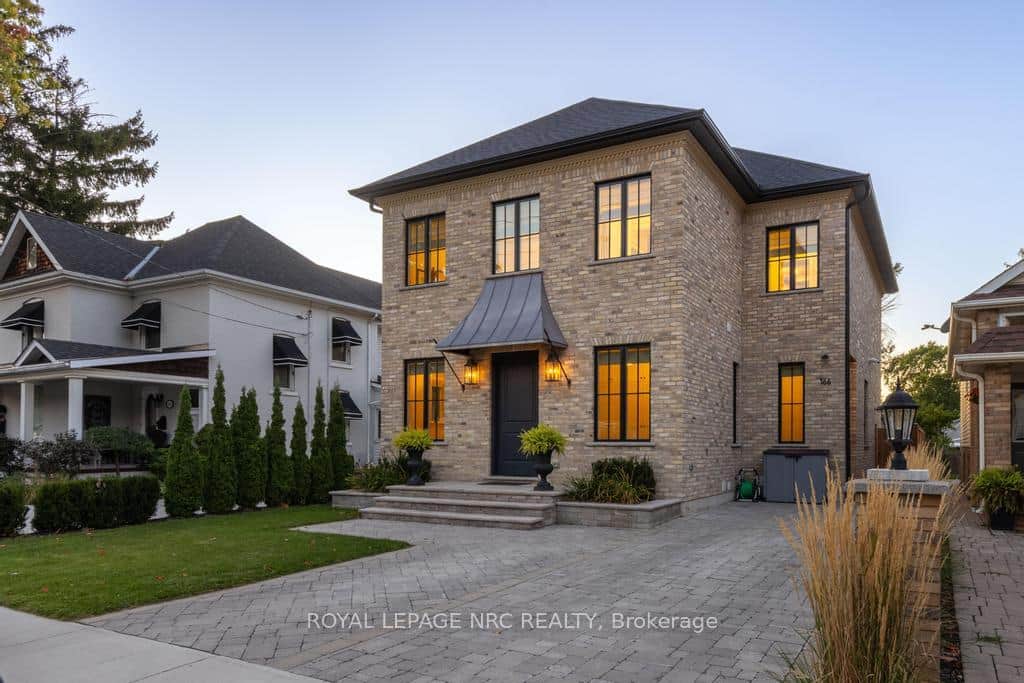 166 Dalhousie Avenue