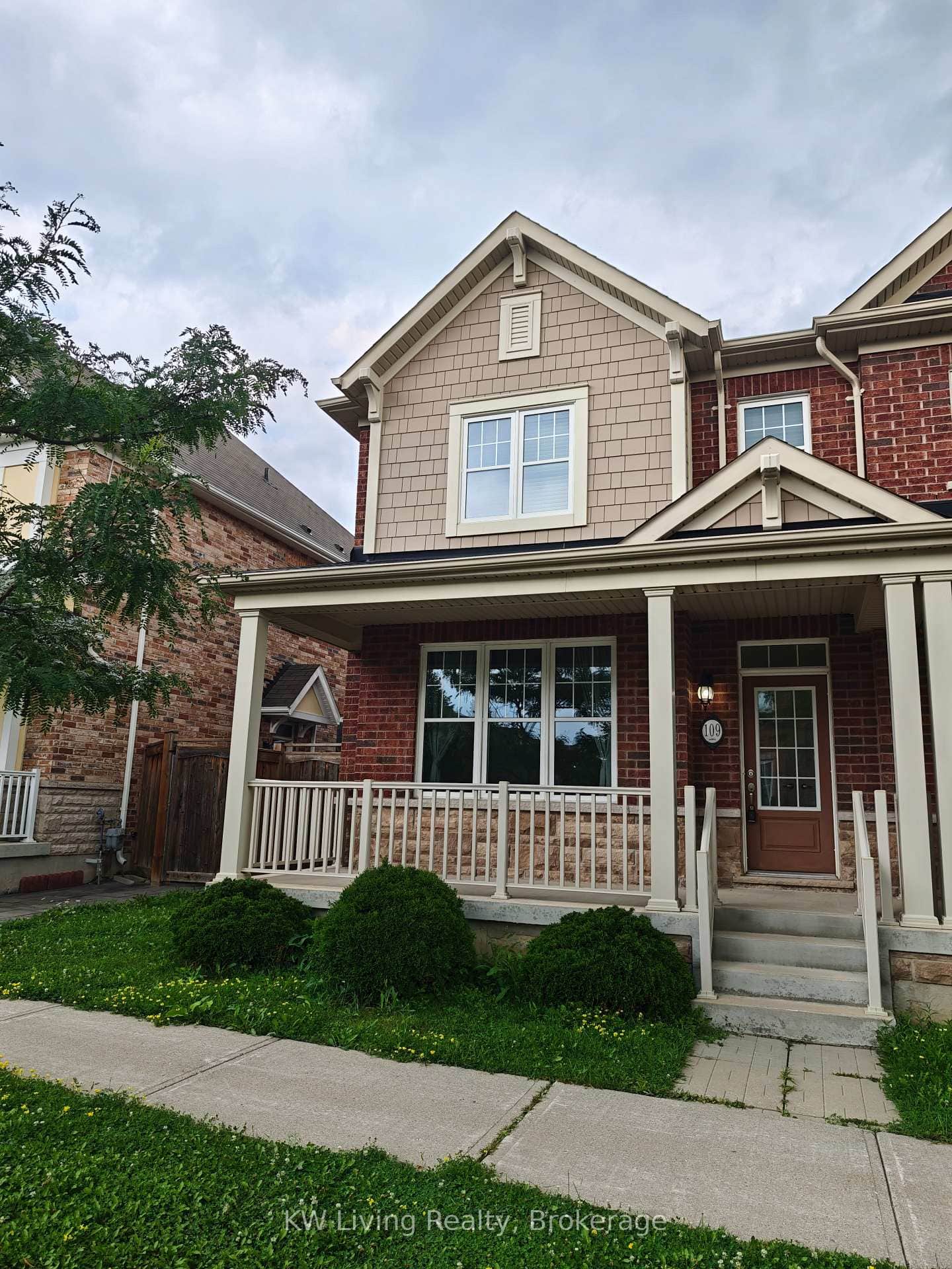 109 Cornwall Drive