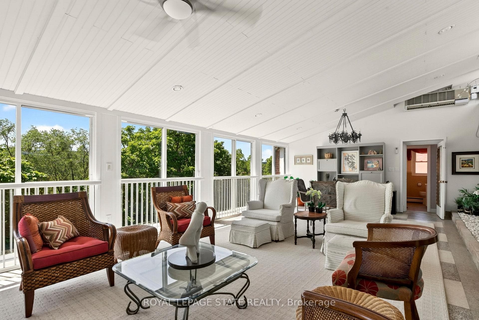 9 Grant Boulevard Unit 602