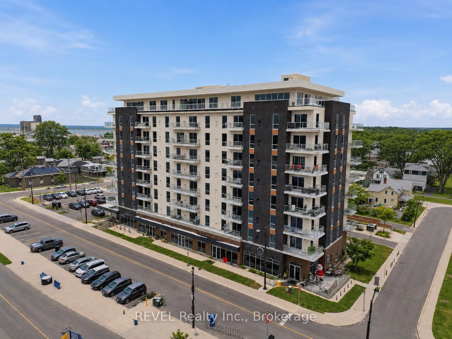 118 West Street Unit 605