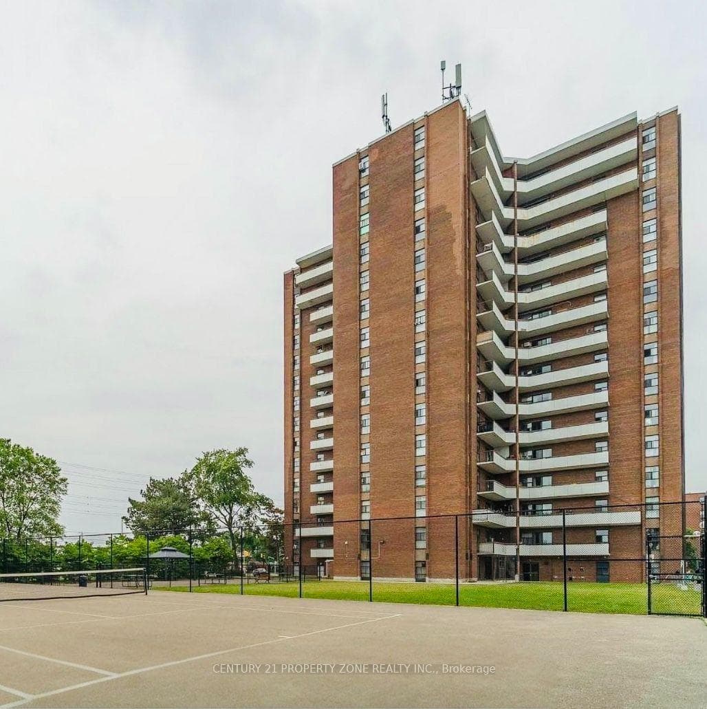 3025 Queen Frederica Drive Unit 907