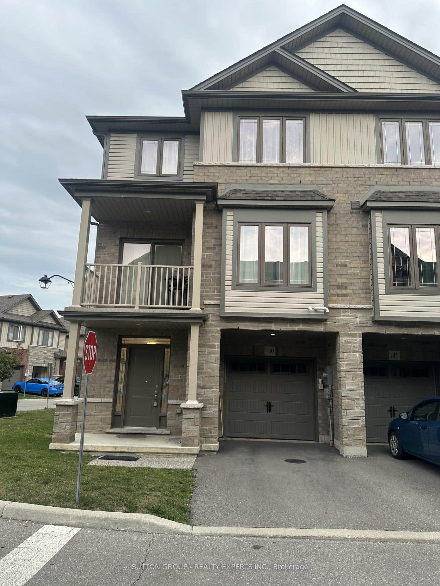77 Diana Av Avenue Unit 140
