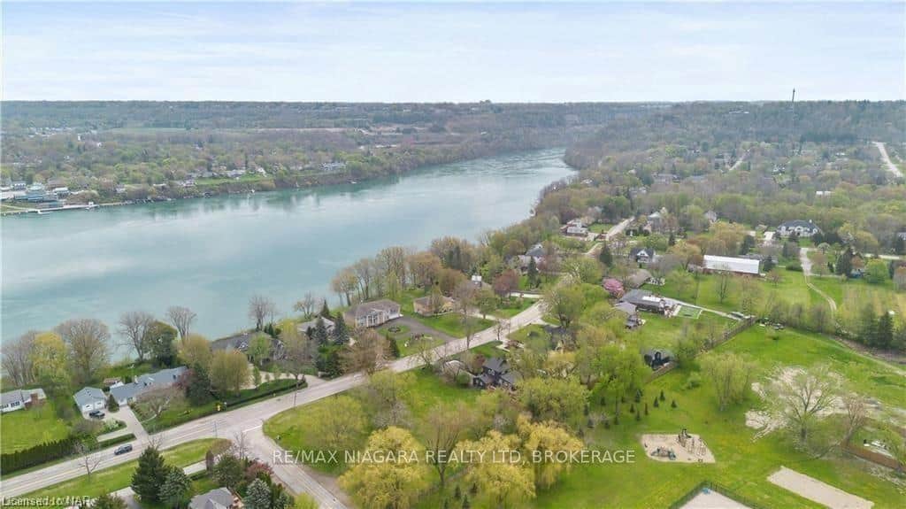 14662 Niagara River Parkway