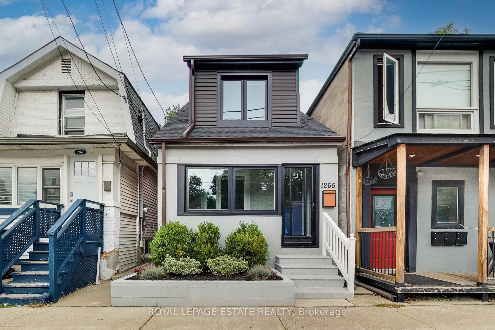 1265 Woodbine Avenue