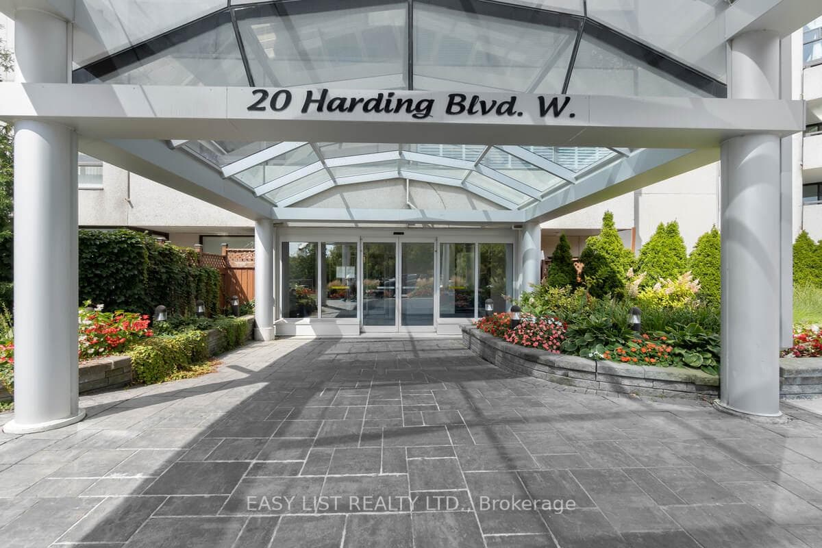 20 Harding Boulevard Unit 810