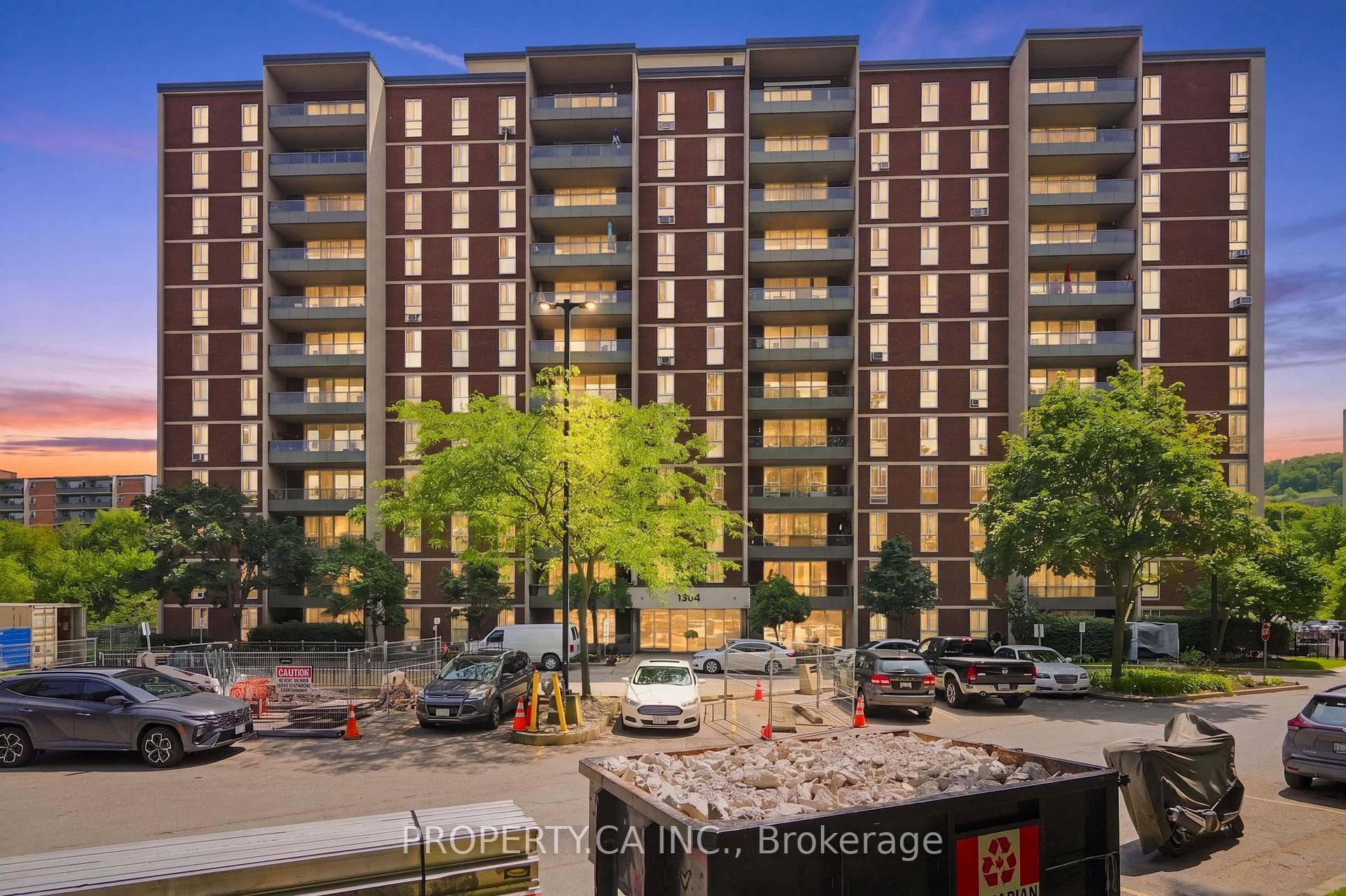 1964 Main Street Unit 1107