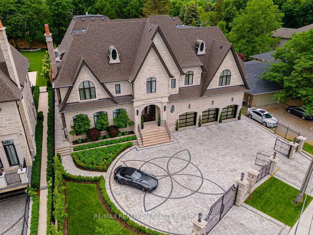 29 Denham Drive