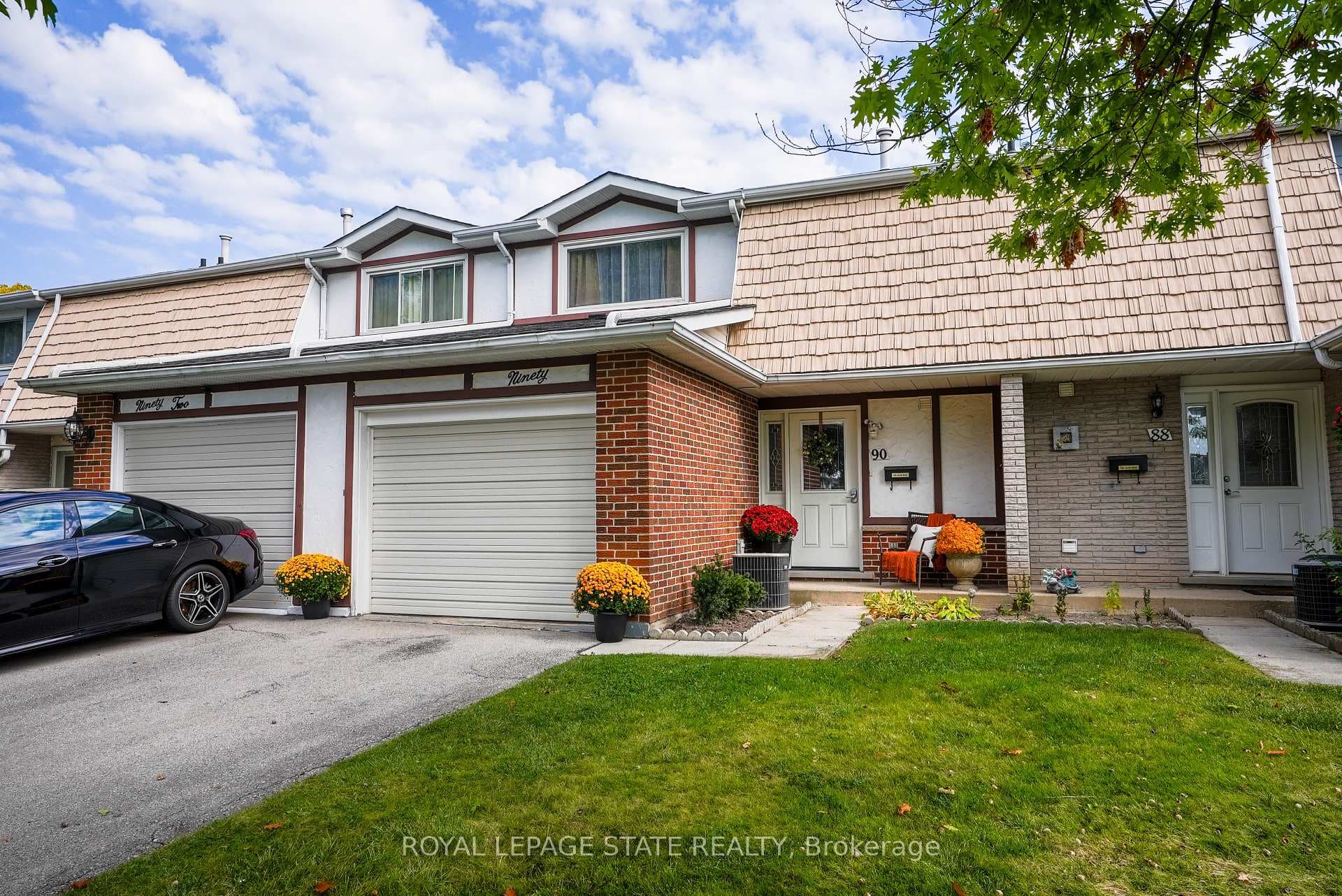 90 St Andrews Drive