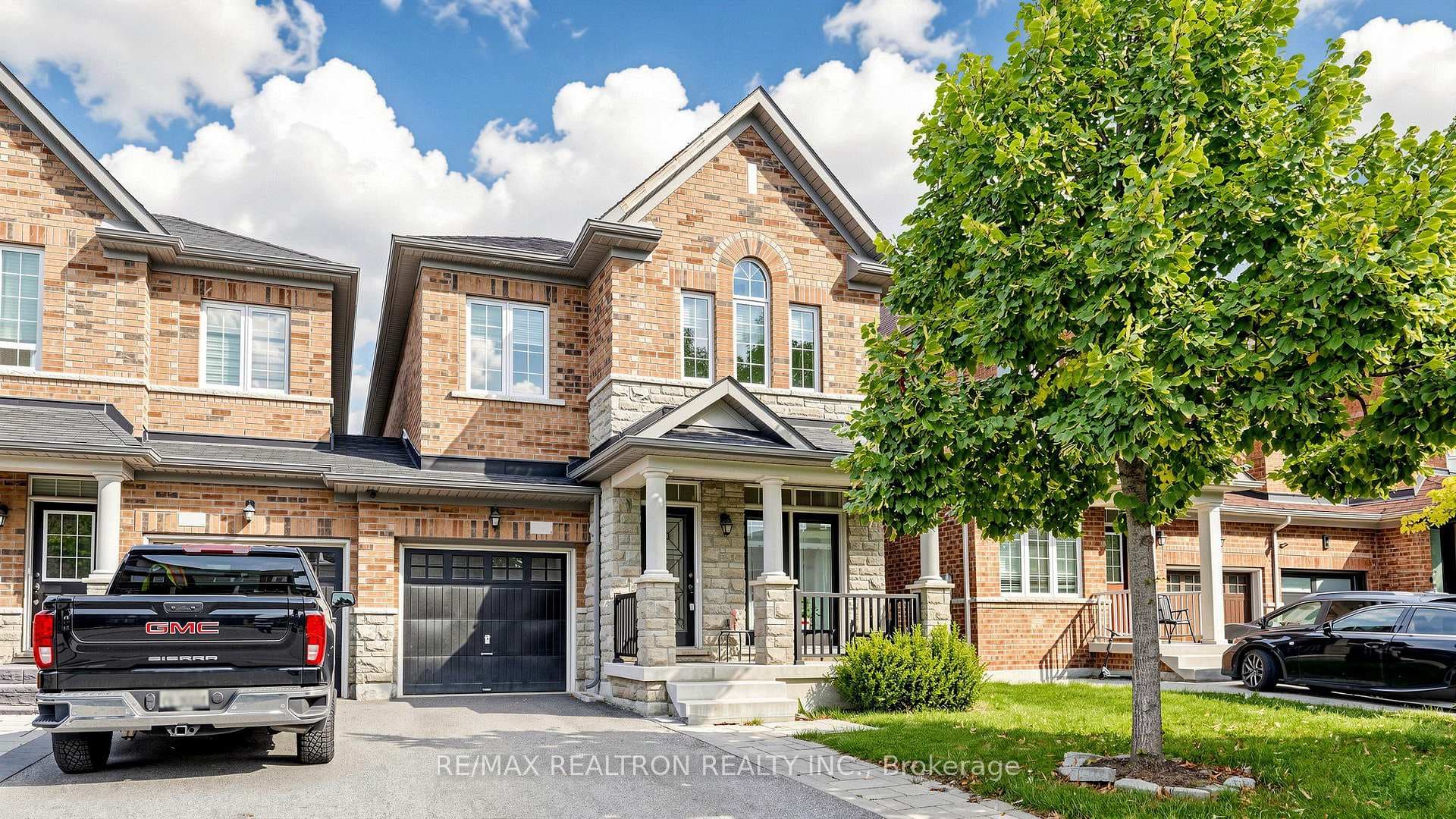 27 Pelham Drive