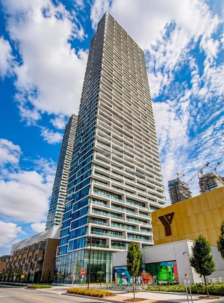 5 Buttermill Avenue Unit 2008