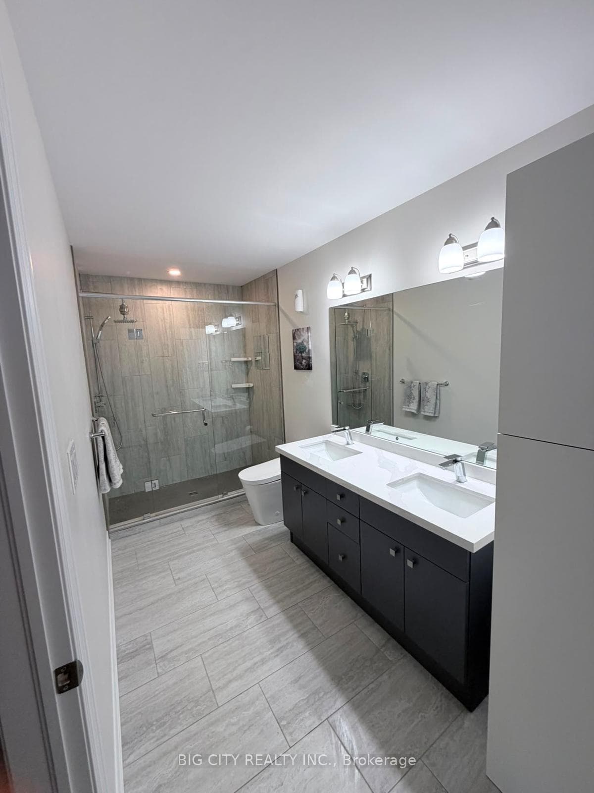 45 Dorchester Boulevard Unit 23