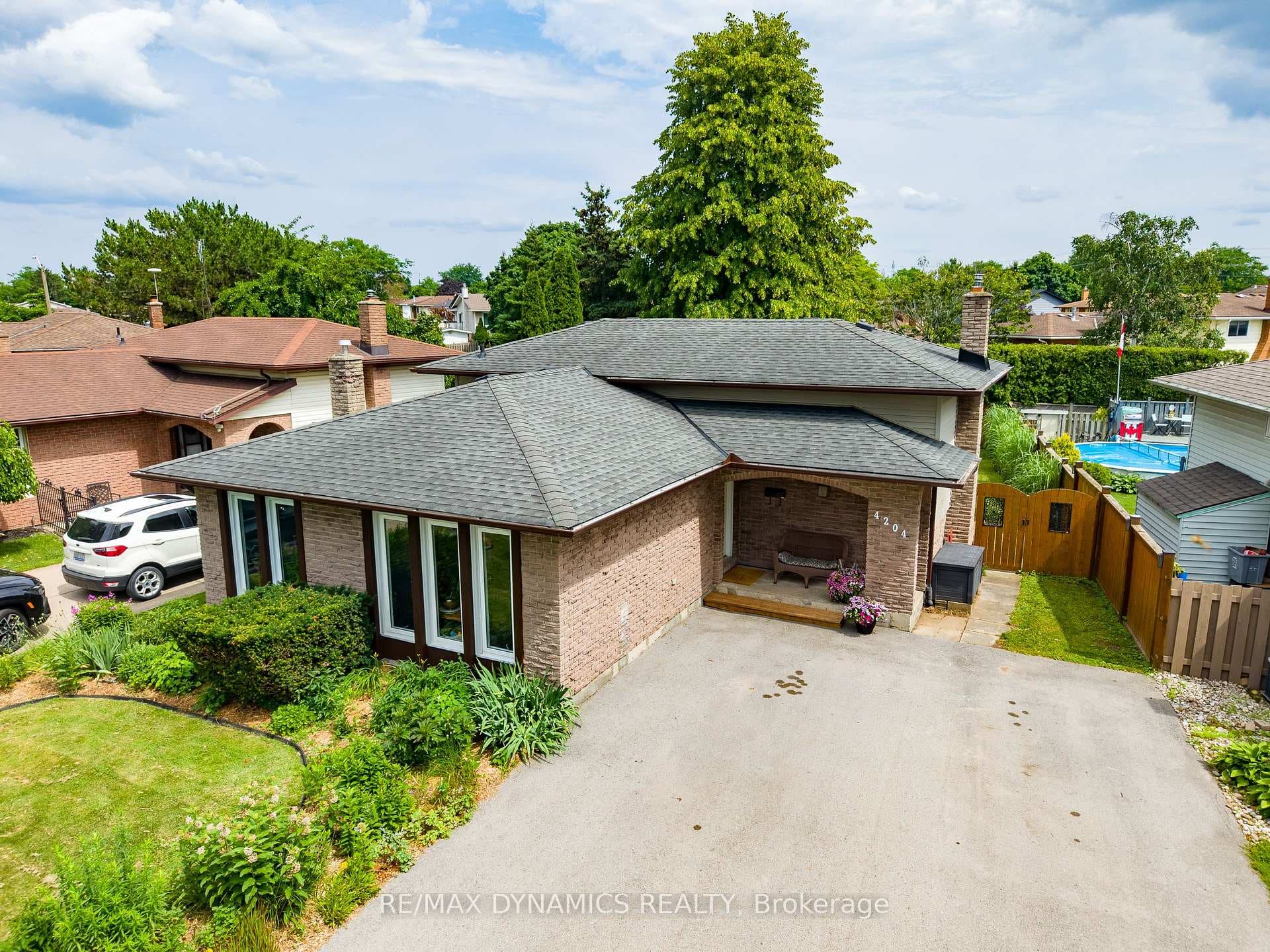 4204 Brookdale Drive