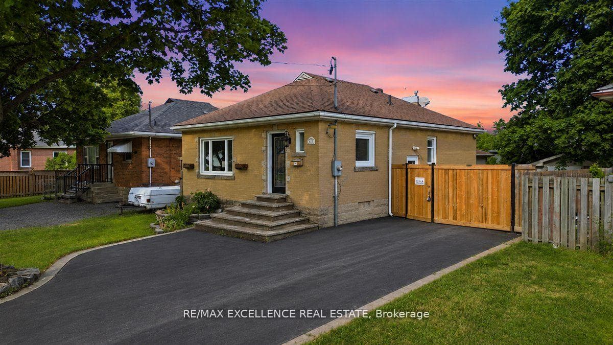 627 Upper Sherman Avenue