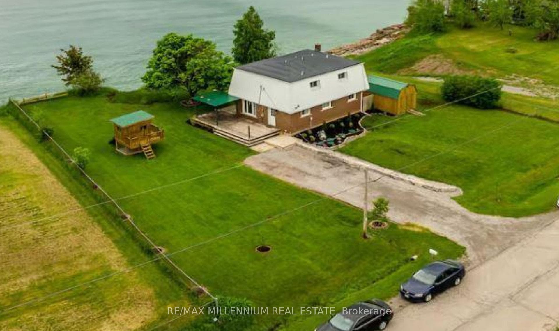 57 Lakeridge Boulevard