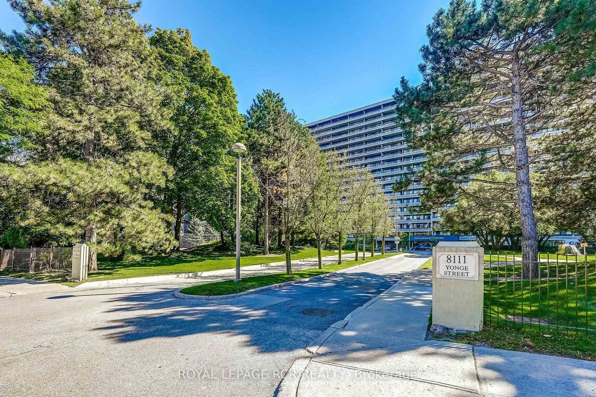 8111 Yonge Street Unit 1612