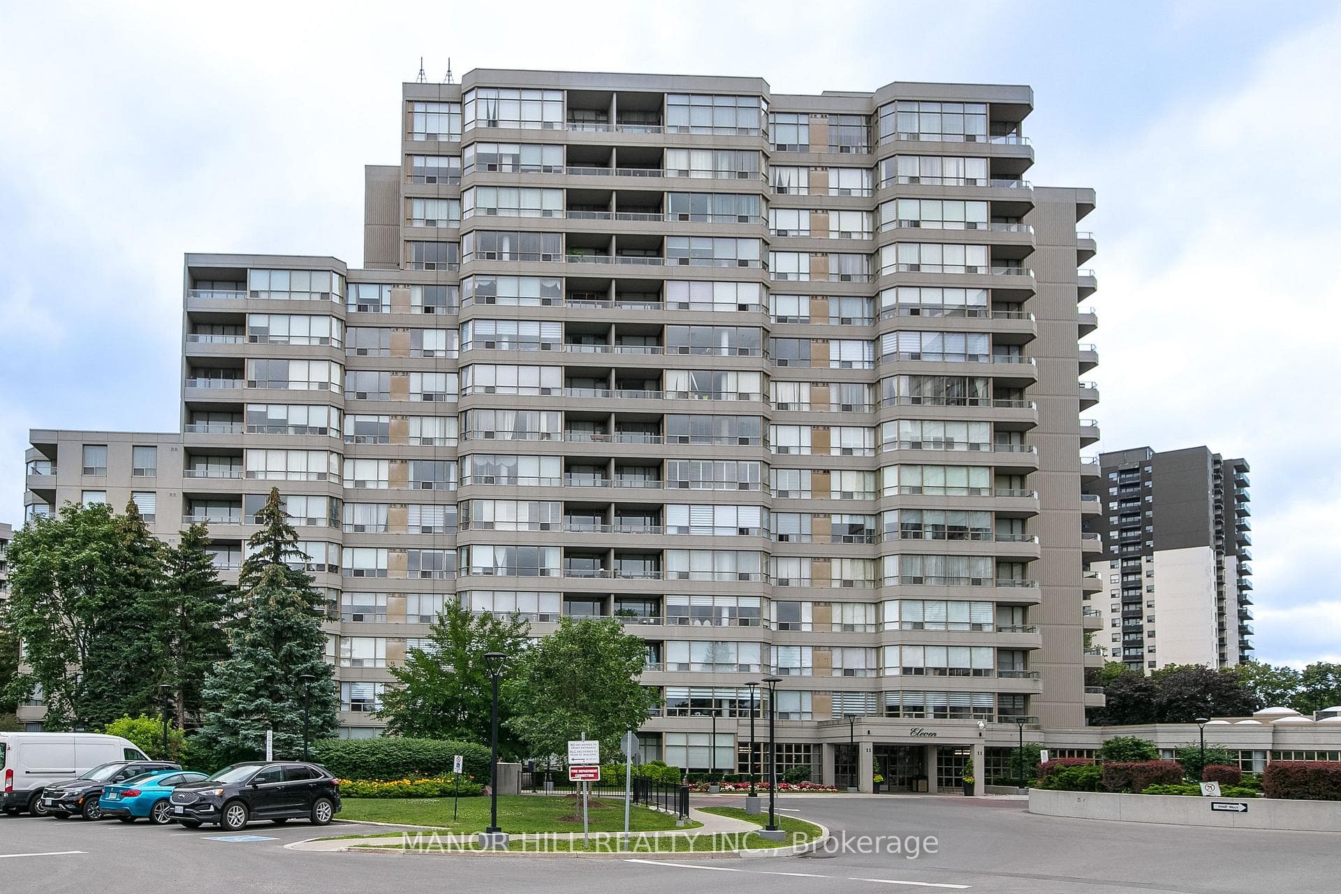 11 Townsgate Drive Unit 814