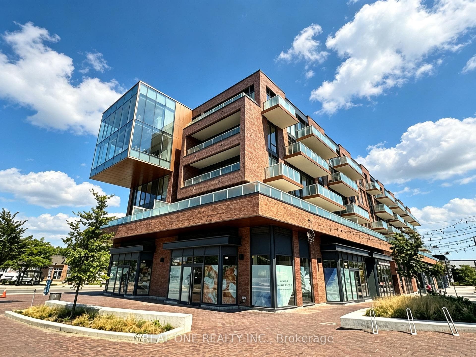 215 Lakeshore Road Unit 333
