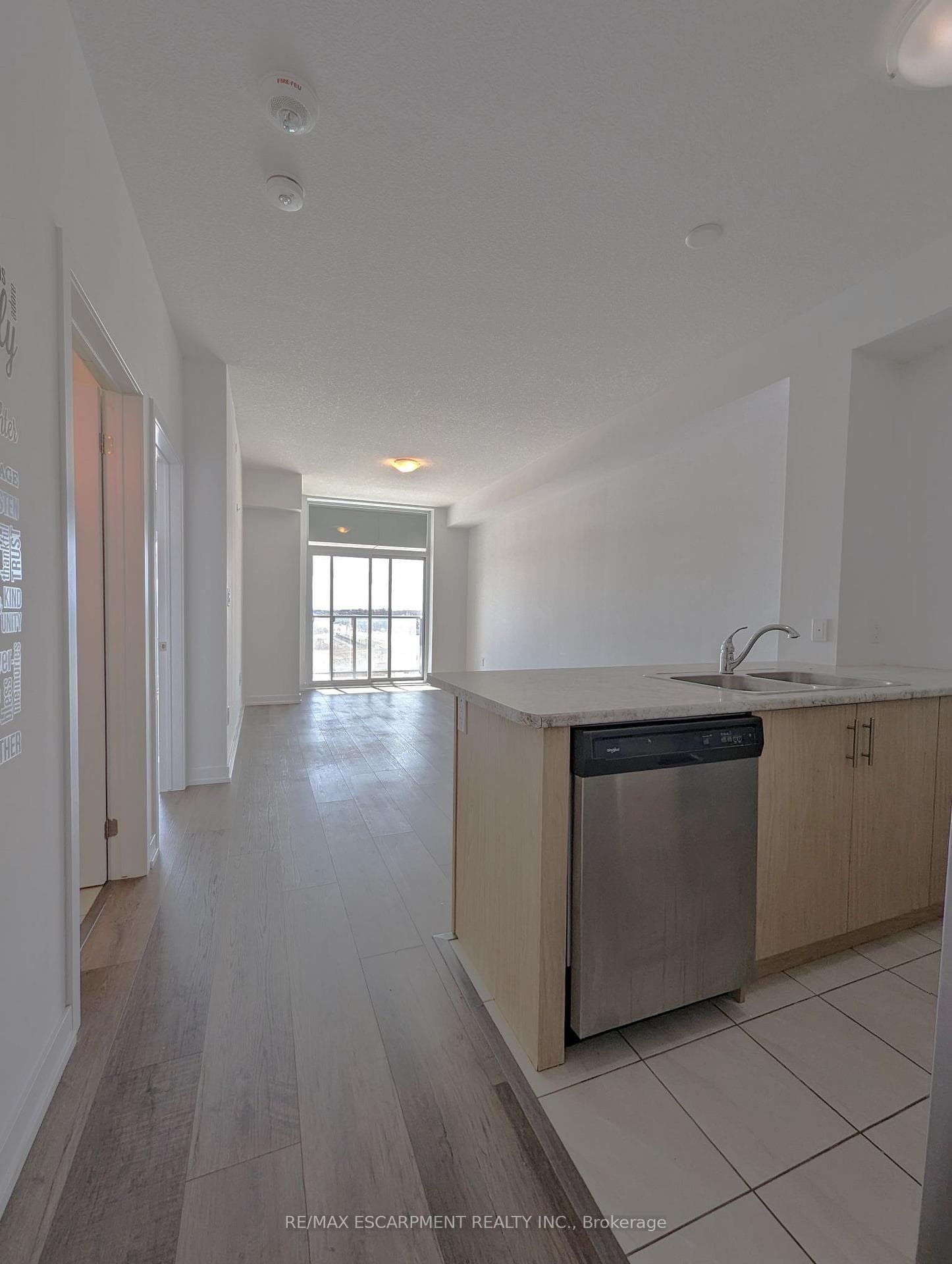 450 Dundas Street Unit 434