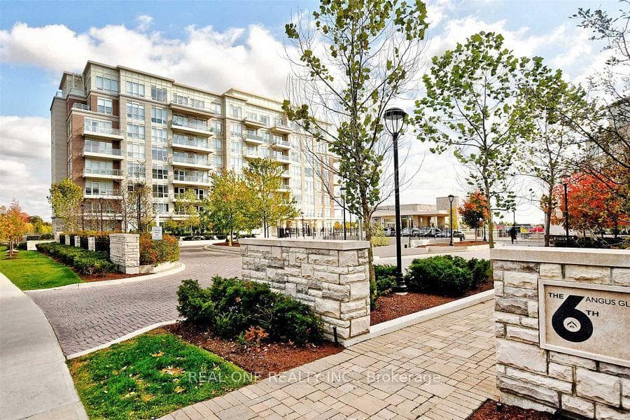 15 Stollery Pond Crescent Unit 612