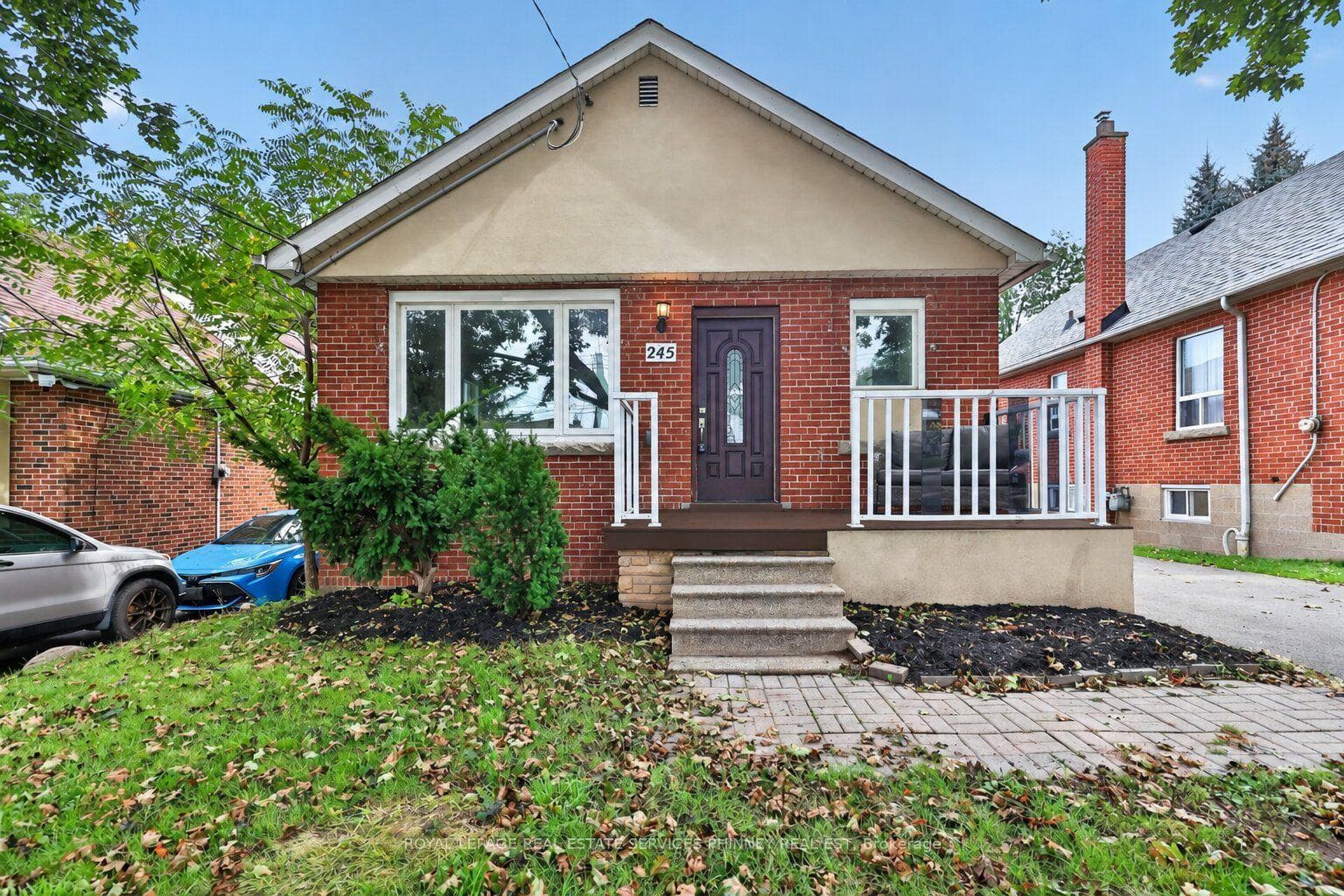 245 Glenholme Avenue