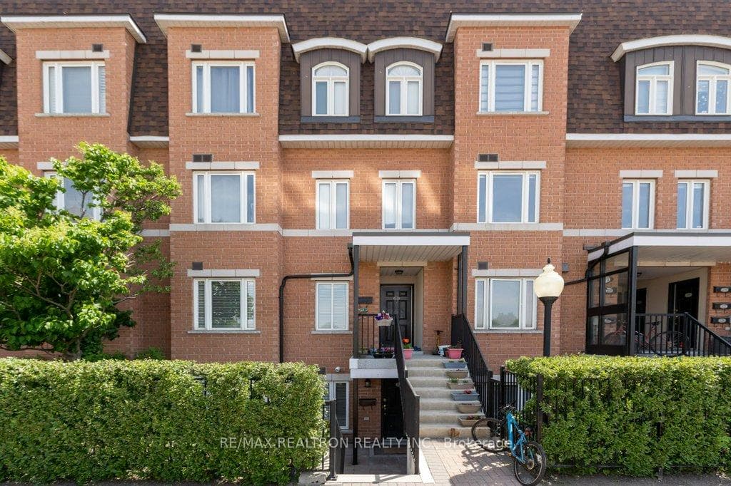 306 John Street Unit #139