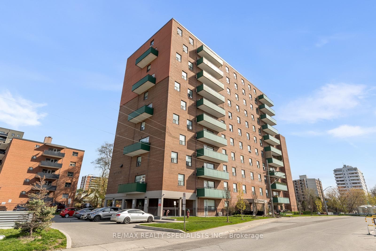 49 Queen Street Unit 301