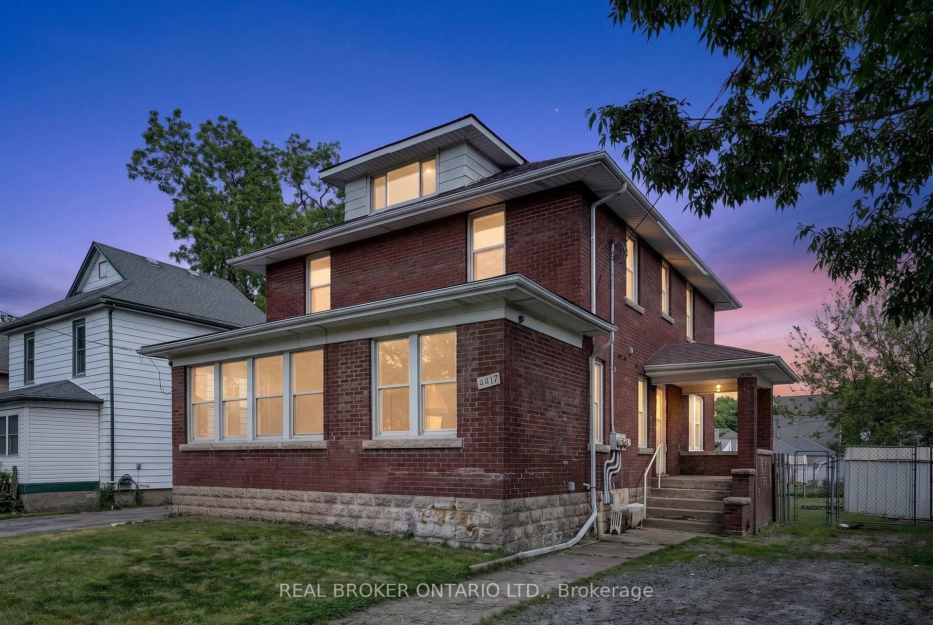 4417-A ELLIS Street