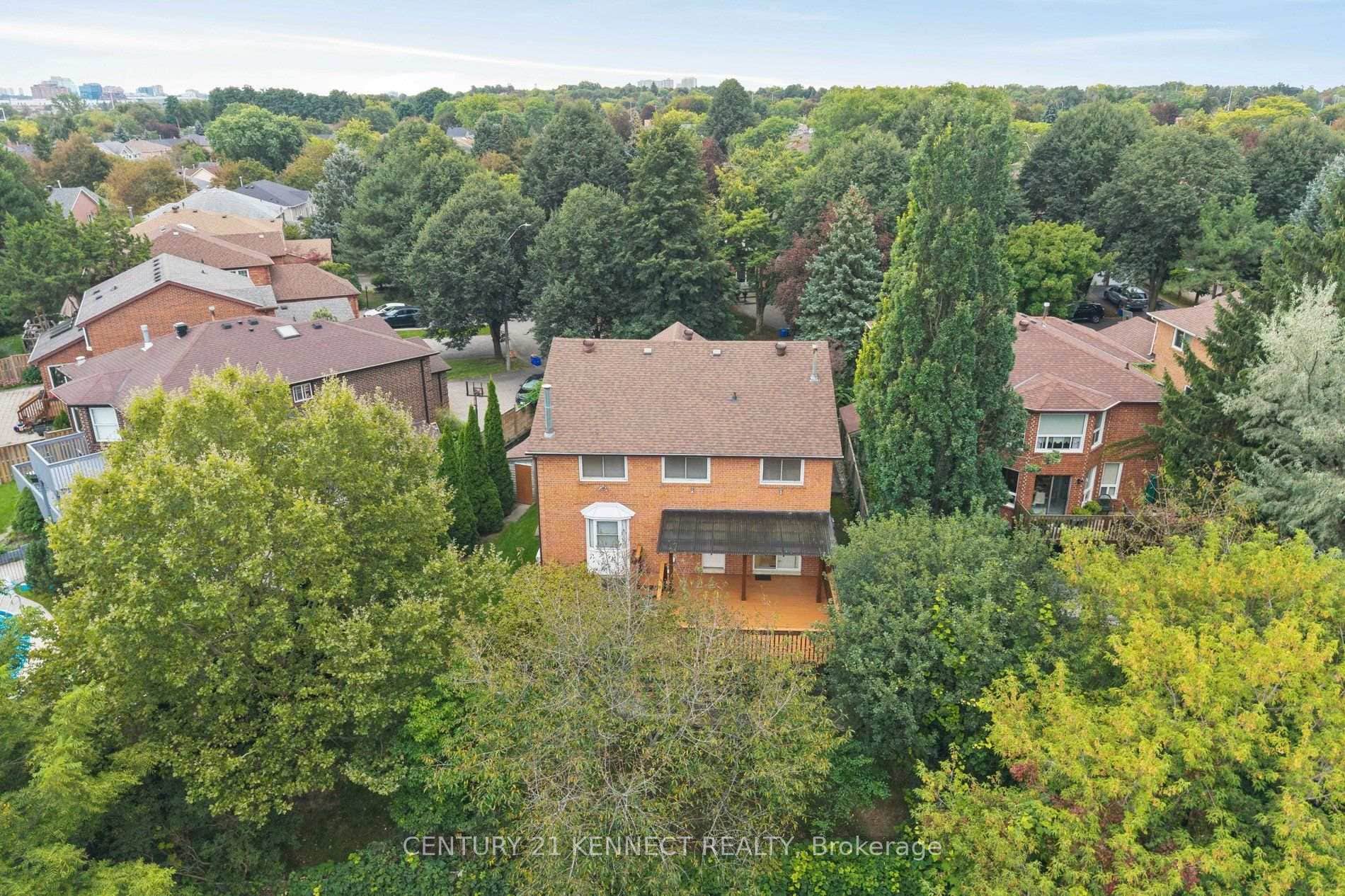 38 Rosemount Avenue