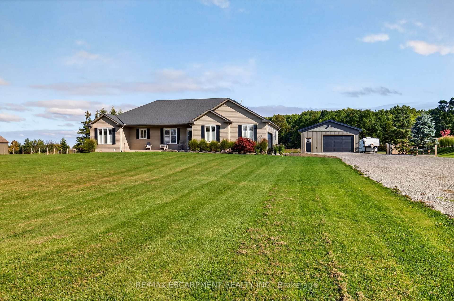 849 River Road