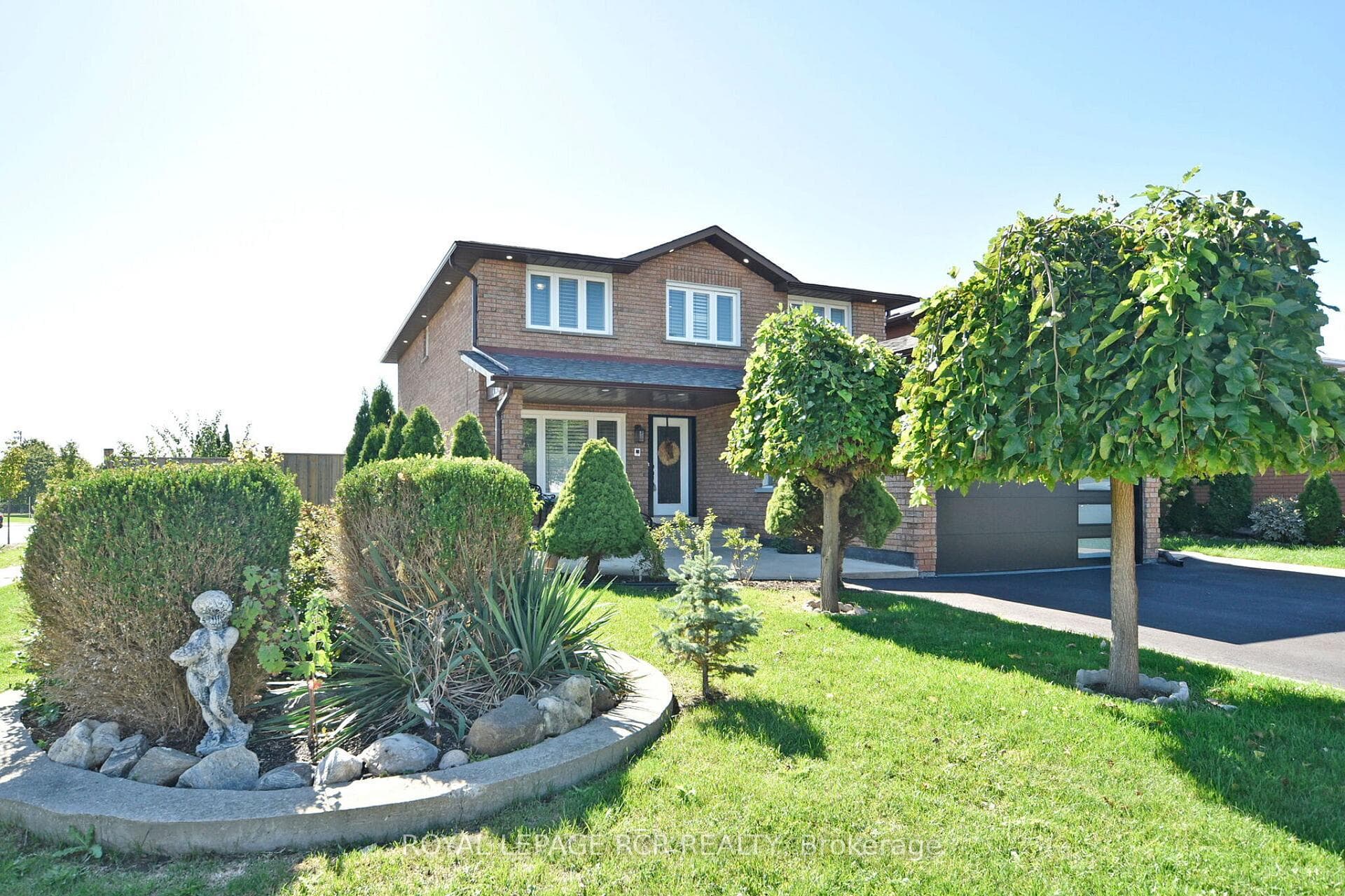 3 Jackman Crescent
