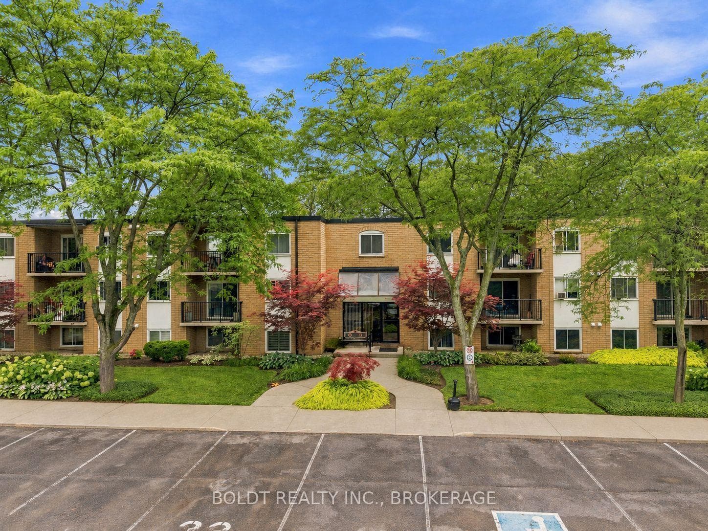 6 Westlake Lane Unit 110