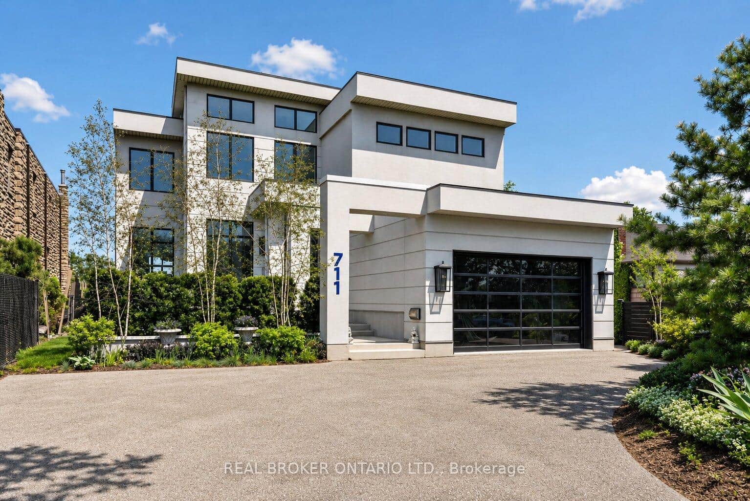 711 Beach Boulevard