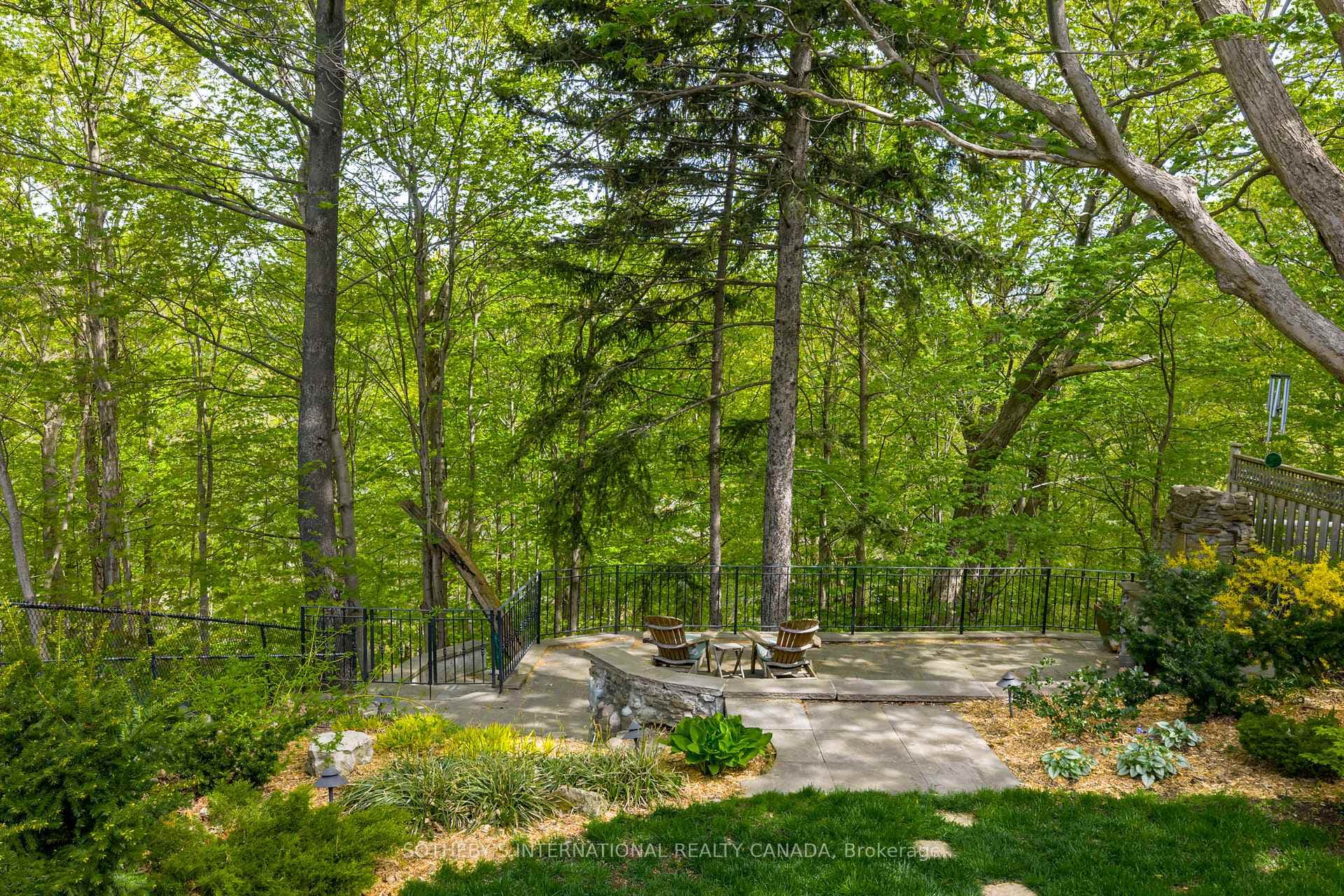 74 Four Oaks Gate