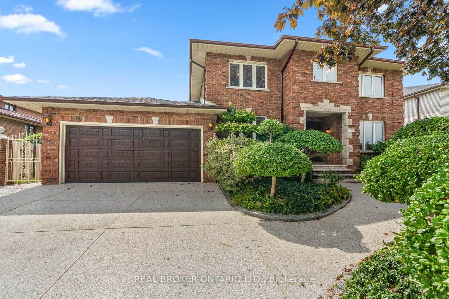 Welcome home to 86 Monte Dr